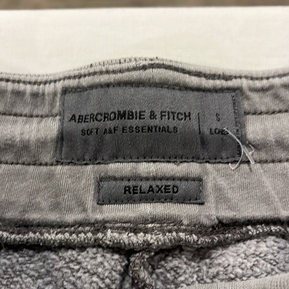 Abercrombie & Fitch Joggers | Gray | Size: Men’s Small - Picture 3 of 4